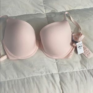 Bra NEW WITH TAG